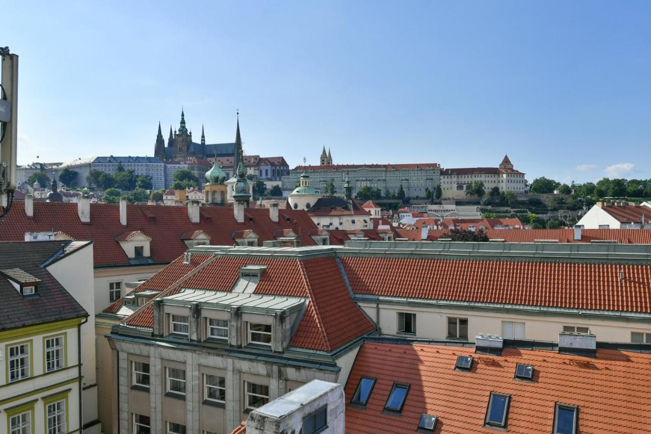 Amazing Charles Bridge Apartment براغ المظهر الخارجي الصورة