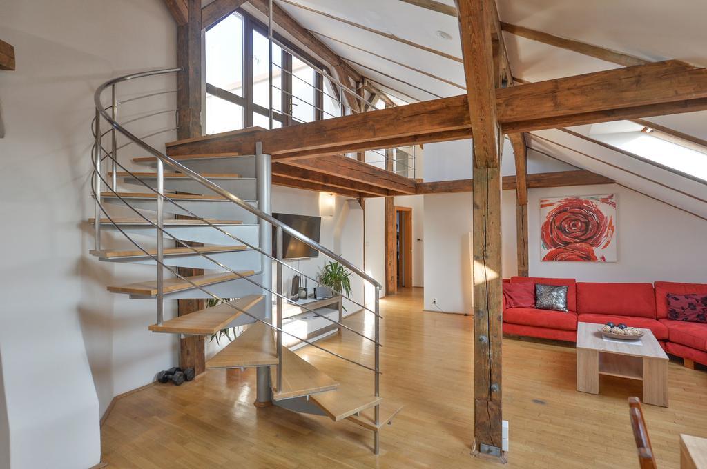 Amazing Charles Bridge Apartment براغ المظهر الخارجي الصورة